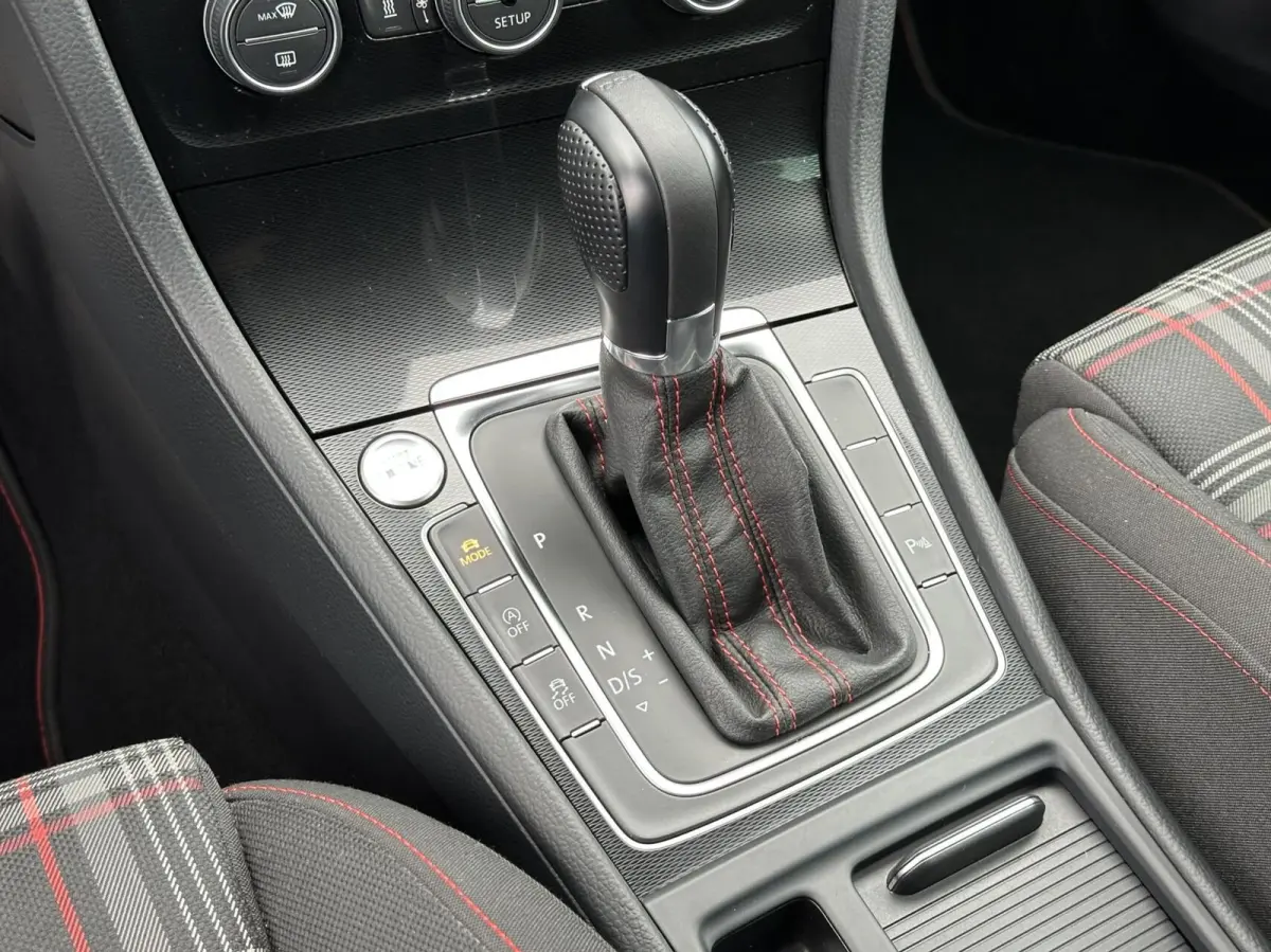 2.0 TSI GTI Performance panoramadak, camera!