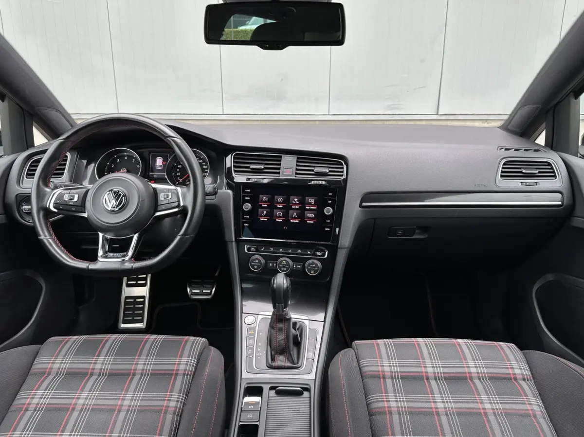 2.0 TSI GTI Performance panoramadak, camera!