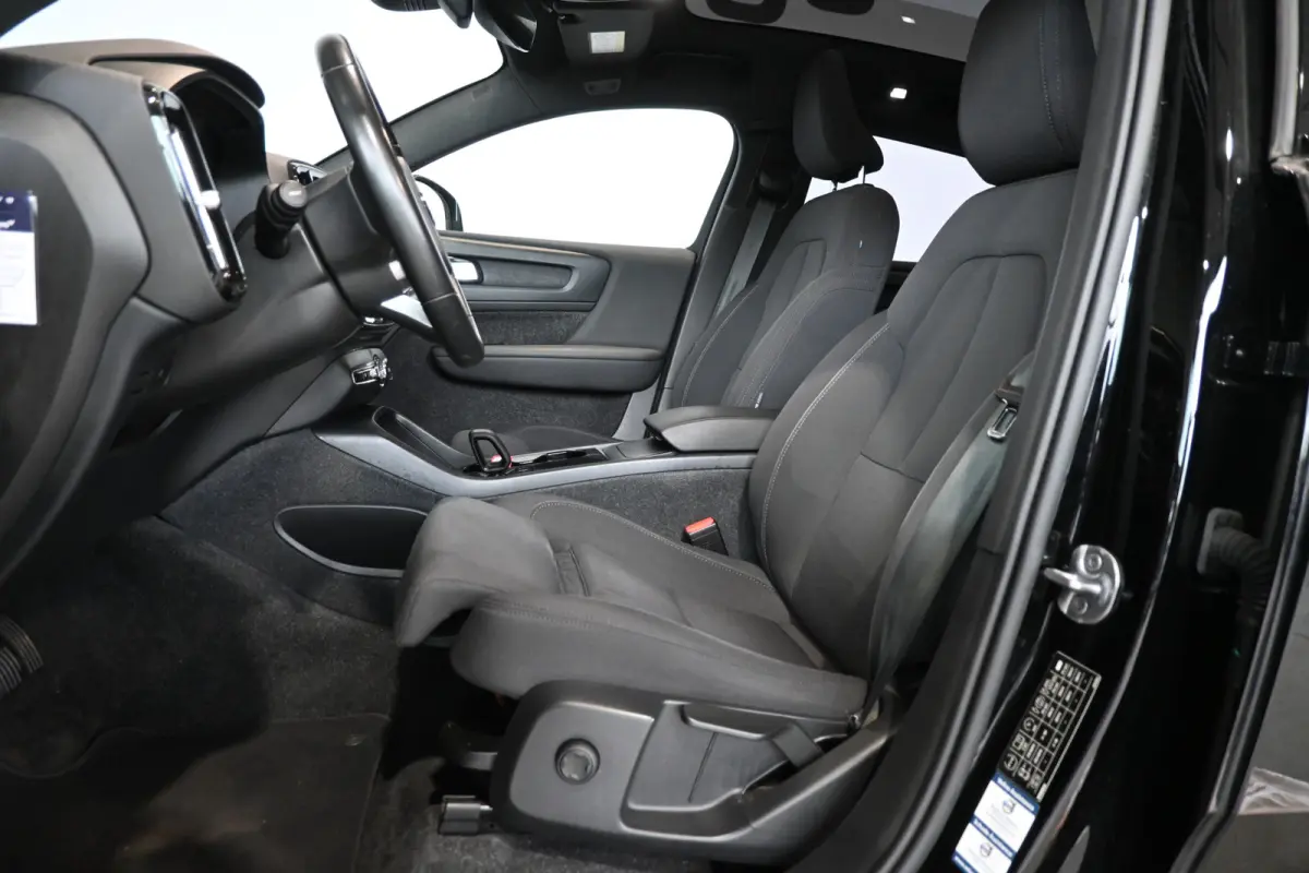 Recharge Plus 69 kWh NAP! SOH 94.6% Clima Adaptieve Cruise Carplay Panoramadak Trekhaak CarPlay 100% Onderhouden! Inruil Mogelijk!