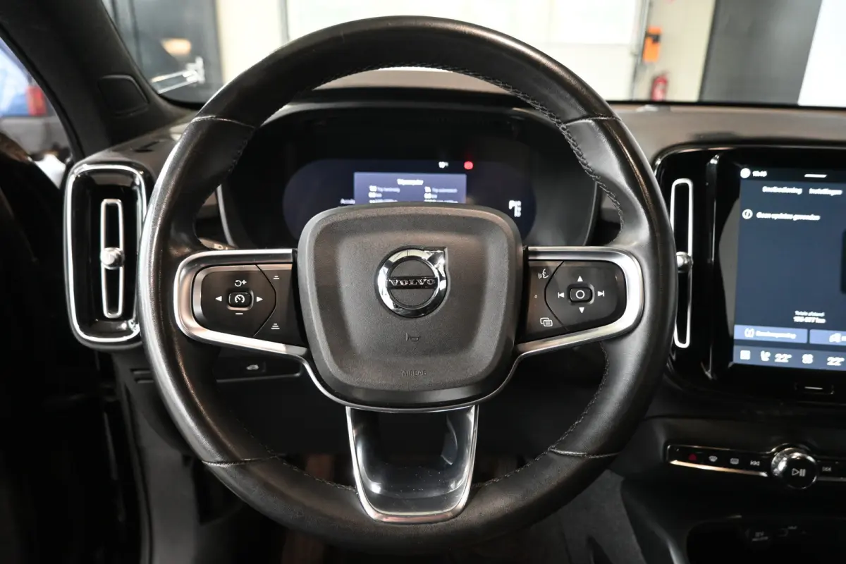 Recharge Plus 69 kWh NAP! SOH 94.6% Clima Adaptieve Cruise Carplay Panoramadak Trekhaak CarPlay 100% Onderhouden! Inruil Mogelijk!