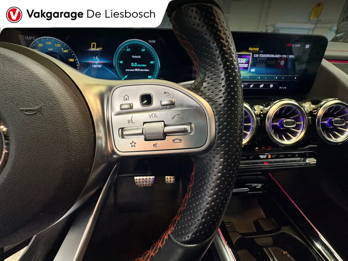 250 AMG Line 67 kWh/navi/camera/stoelverw/wide screen/cruisec/