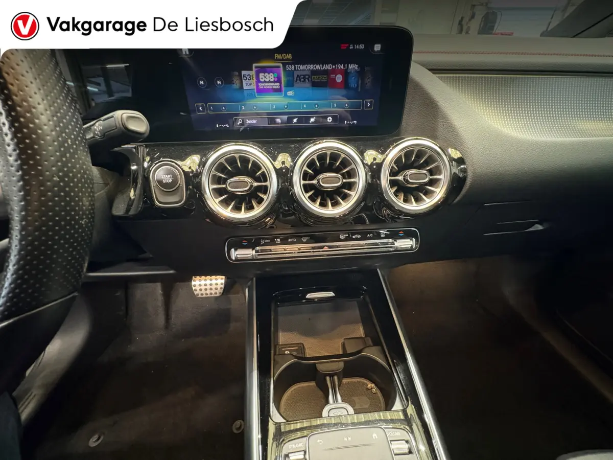 250 AMG Line 67 kWh/navi/camera/stoelverw/wide screen/cruisec/