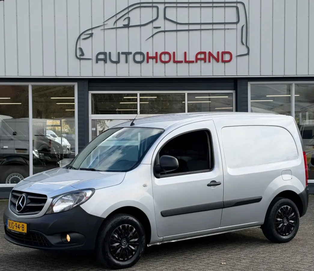 109 CDI 66KW 90PK EURO 6 AIRCO/ CRUISE CONTROL/ NAVIGATIE/ 100% DEALERONDERHOUDEN
