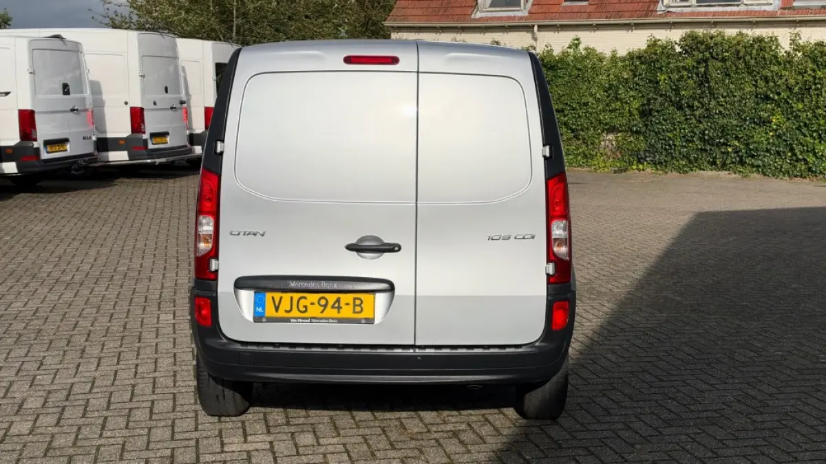 109 CDI 66KW 90PK EURO 6 AIRCO/ CRUISE CONTROL/ NAVIGATIE/ 100% DEALERONDERHOUDEN