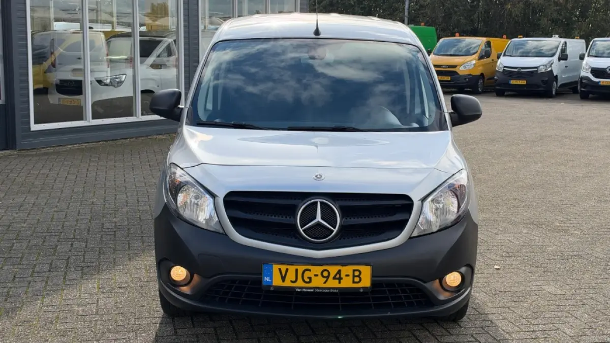 109 CDI 66KW 90PK EURO 6 AIRCO/ CRUISE CONTROL/ NAVIGATIE/ 100% DEALERONDERHOUDEN