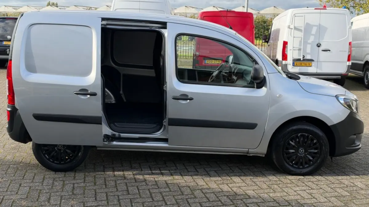 109 CDI 66KW 90PK EURO 6 AIRCO/ CRUISE CONTROL/ NAVIGATIE/ 100% DEALERONDERHOUDEN