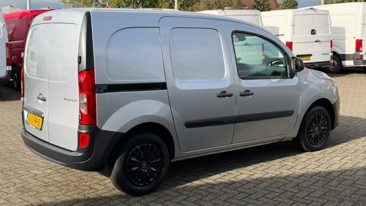 109 CDI 66KW 90PK EURO 6 AIRCO/ CRUISE CONTROL/ NAVIGATIE/ 100% DEALERONDERHOUDEN