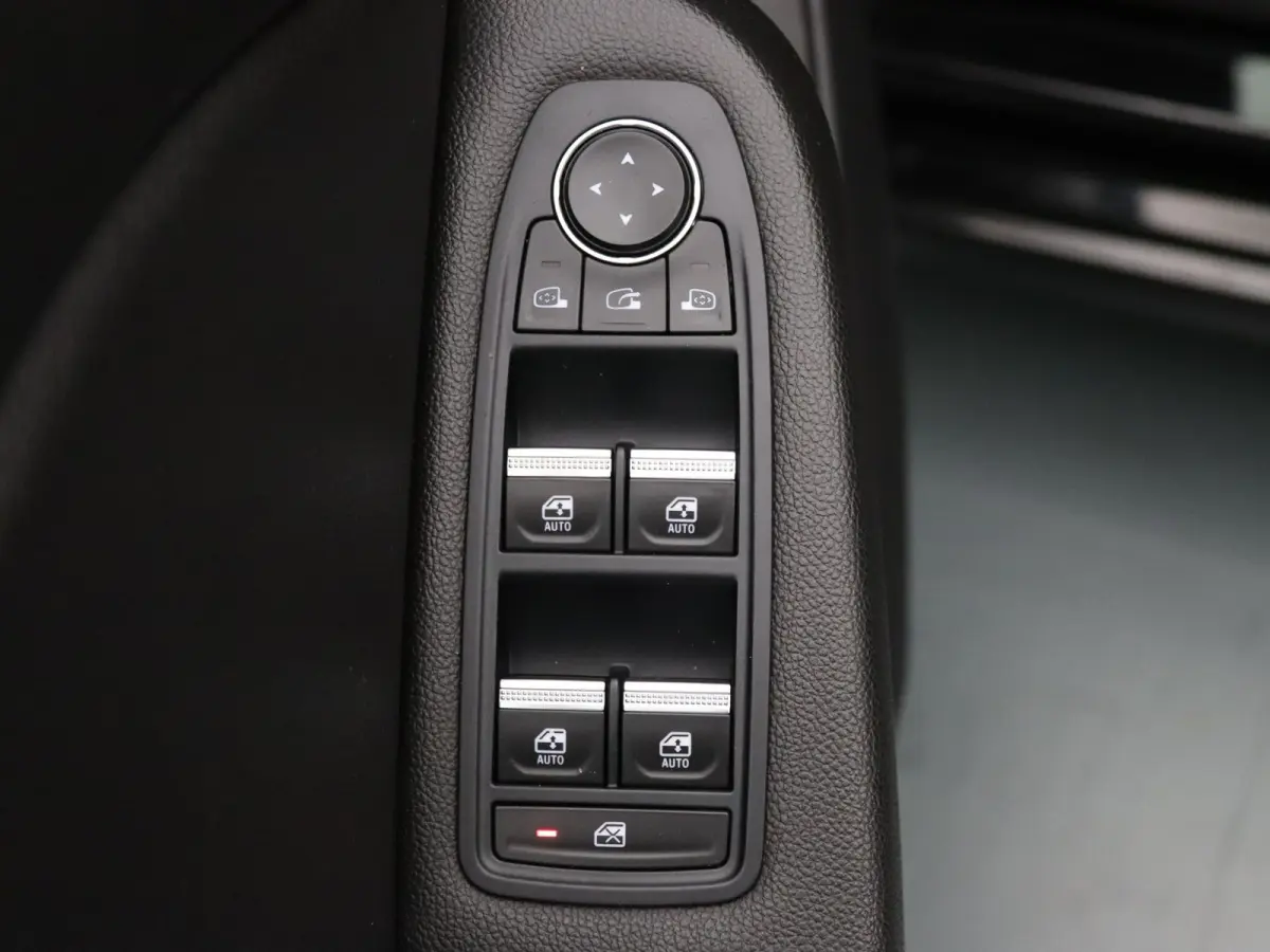 100pk TCe Intens Apple Carplay/Android Auto | Navi