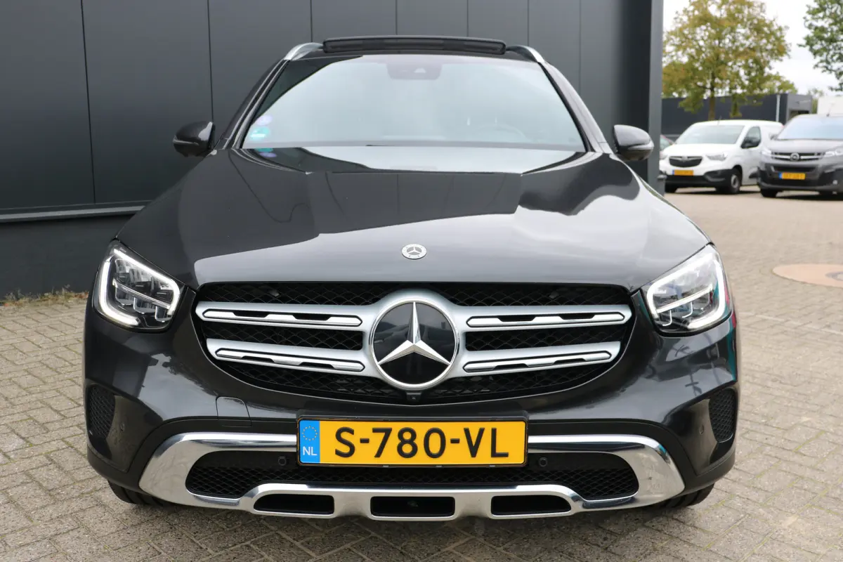 4MATIC 320pk | Camera 360 Graden | Navi | Panoramisch zonnedak | Stoelverwarming voor + achter |