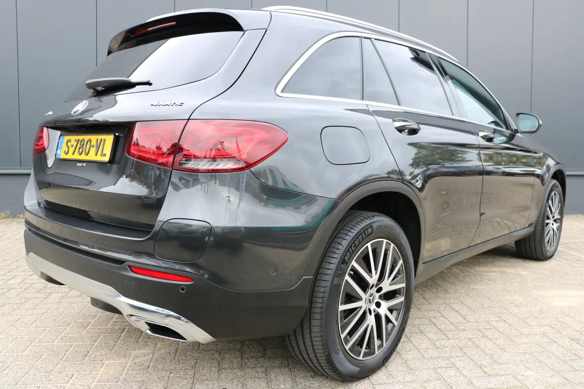 4MATIC 320pk | Camera 360 Graden | Navi | Panoramisch zonnedak | Stoelverwarming voor + achter |
