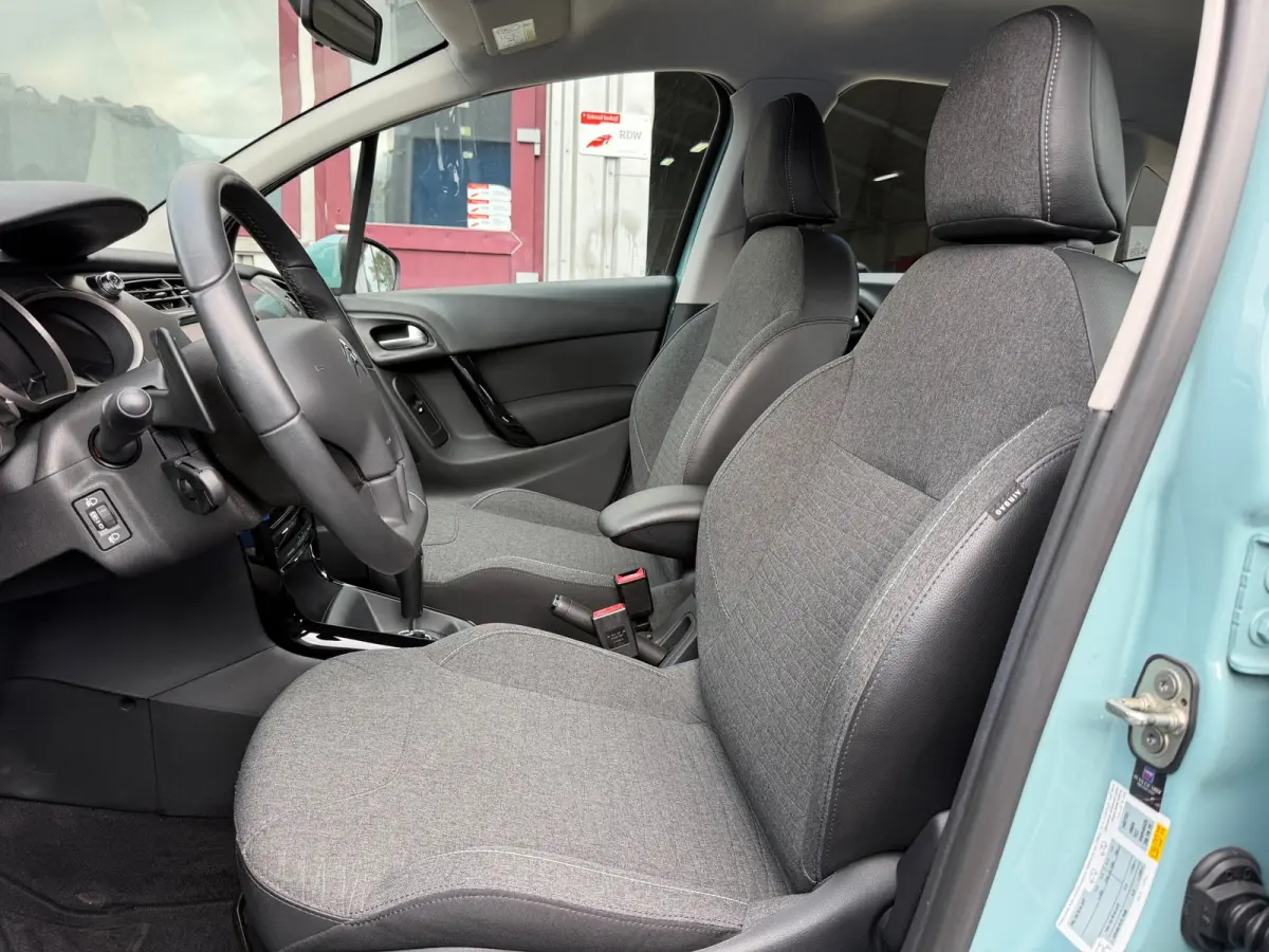 1.2 PureTech Selection|1e Eigenaar|D-Riem vv in 2024|Trekhaak|Navi|Airco|Cruise|PDC|Bleutooth|DealerOnderhouden|Isofix|