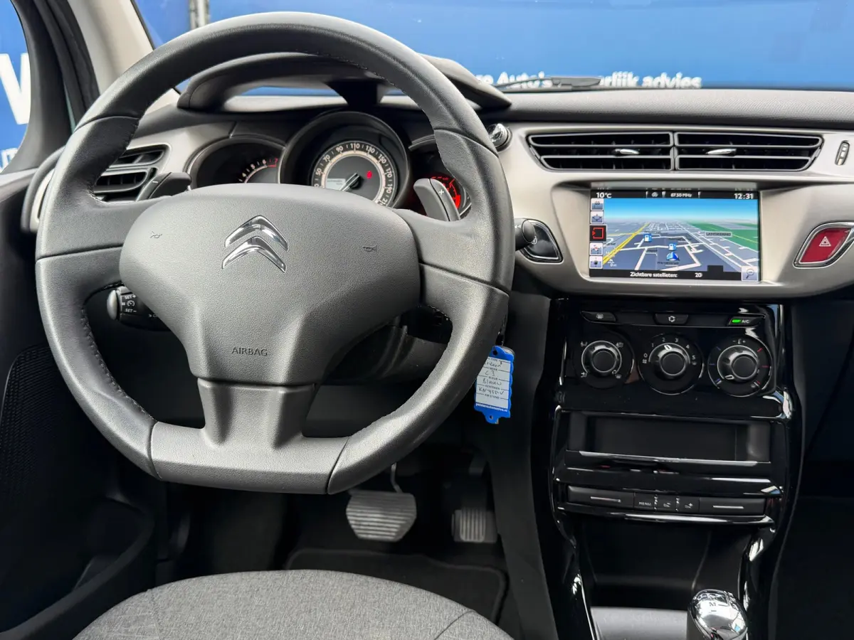 1.2 PureTech Selection|1e Eigenaar|D-Riem vv in 2024|Trekhaak|Navi|Airco|Cruise|PDC|Bleutooth|DealerOnderhouden|Isofix|