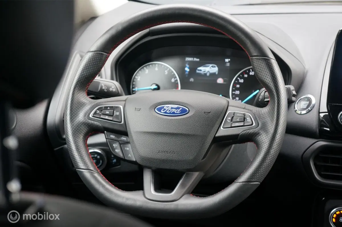 1.0 EcoBoost ST-Line Navi Clim LED Matrix B&O
