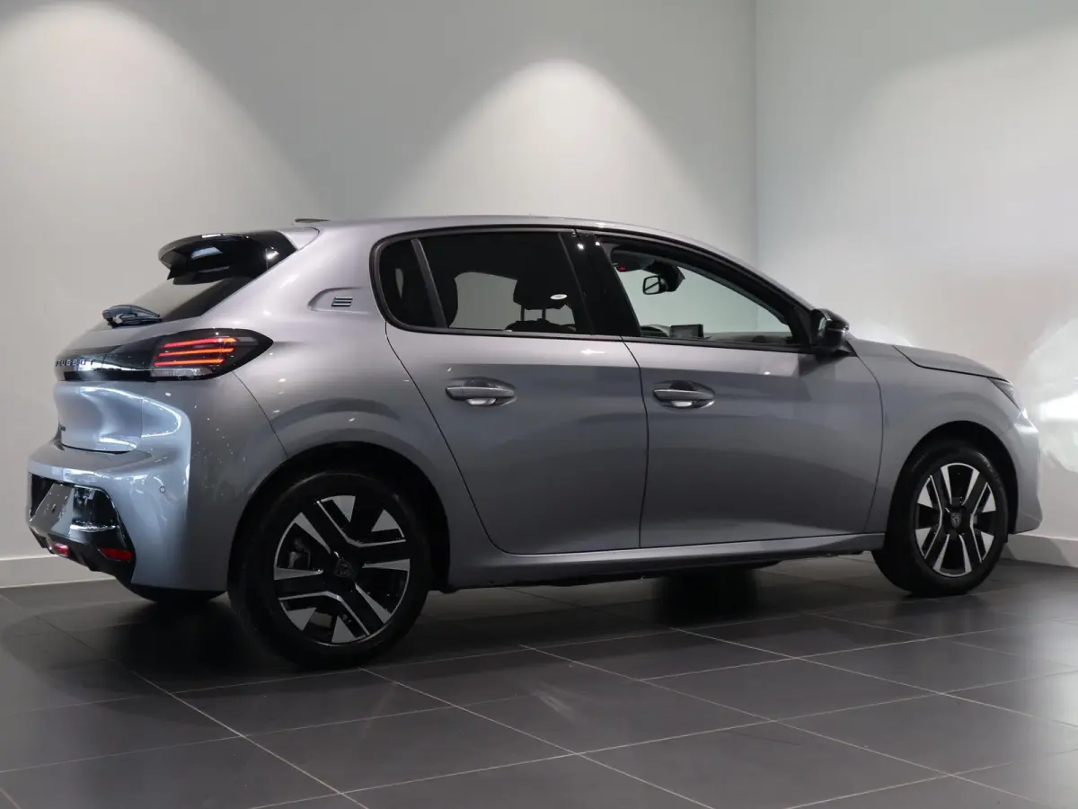 e-Style 50 kWh | Parkeerhulp | Stoelverwarming | Apple Carplay/Android Auto
