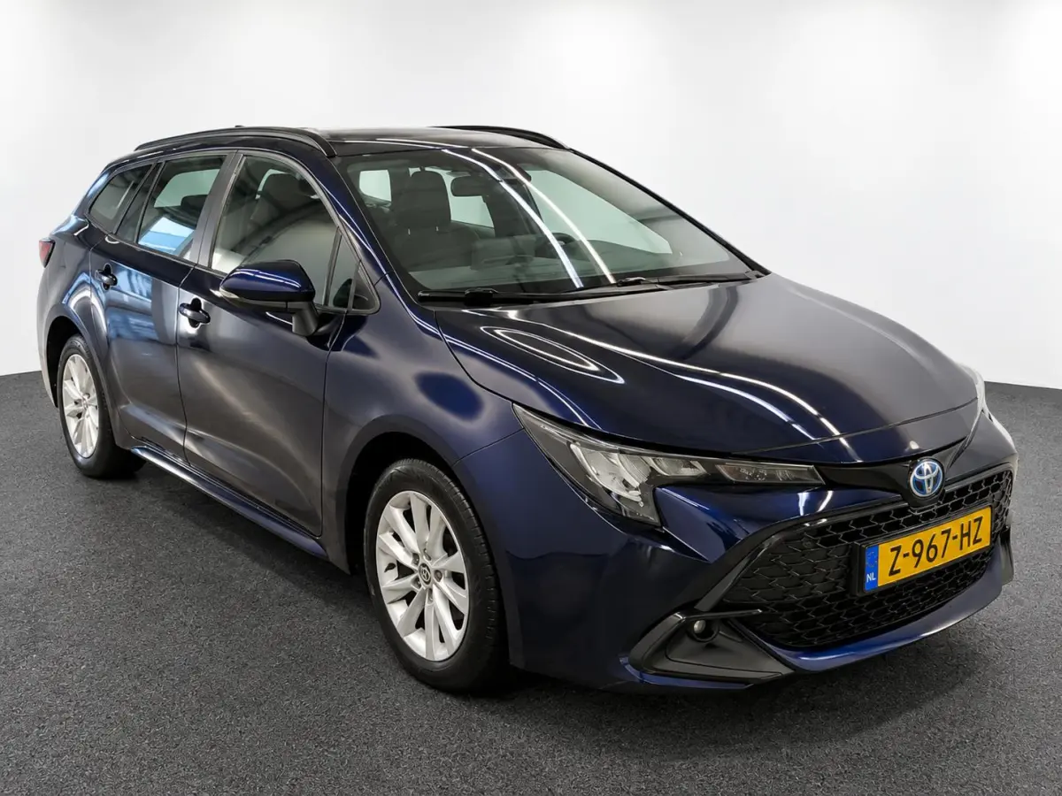 Hybrid 140 Active Airco ECC Carplay Navi Camera Full LED NL Auto NAP Adaptive Cruise Control