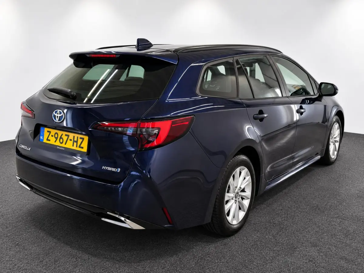 Hybrid 140 Active Airco ECC Carplay Navi Camera Full LED NL Auto NAP Adaptive Cruise Control