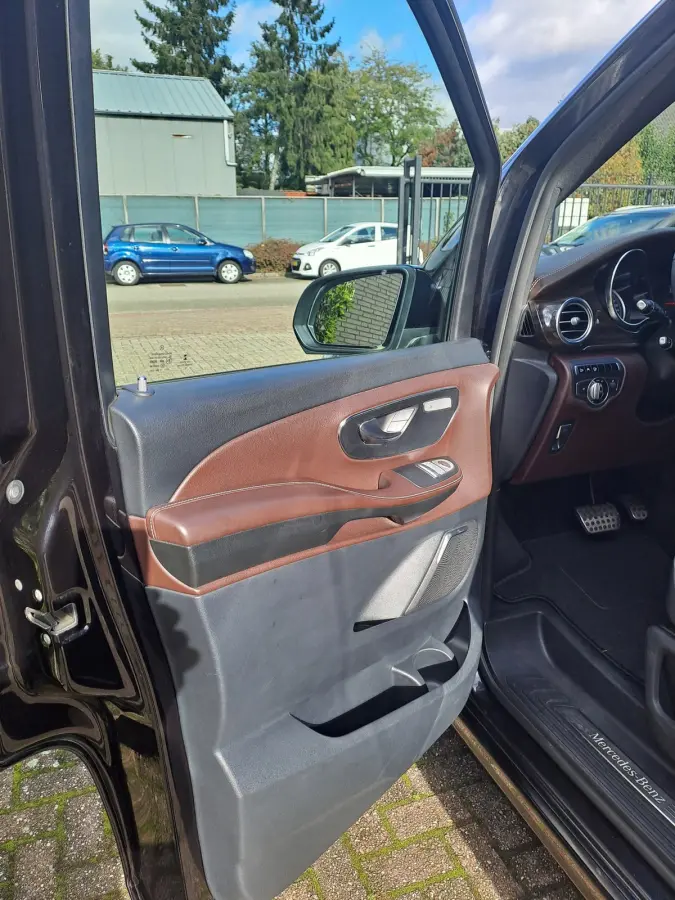 250d 4-MATIC AMG uitvoering Lang DC