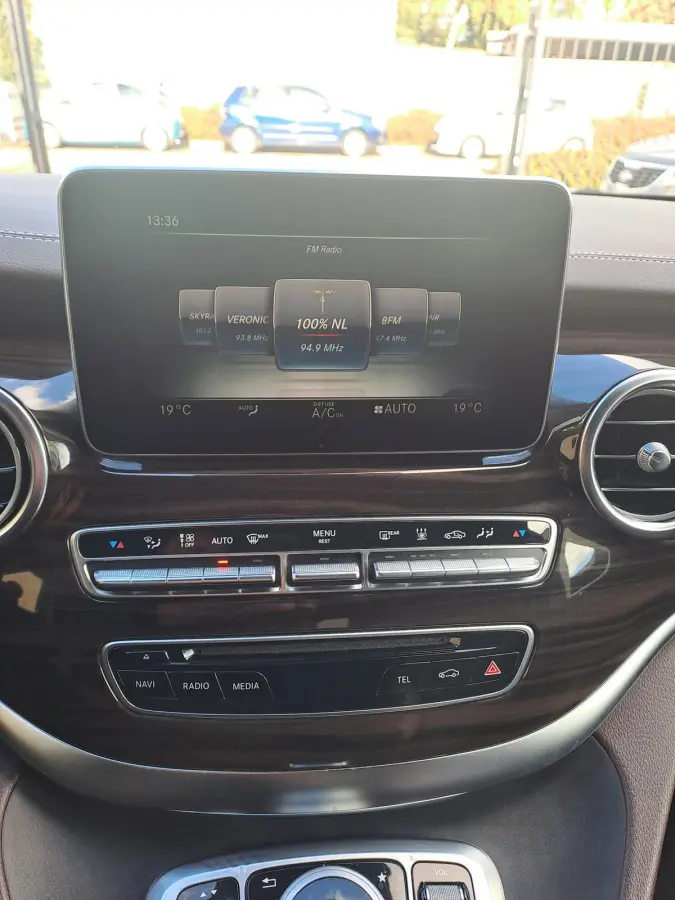 250d 4-MATIC AMG uitvoering Lang DC