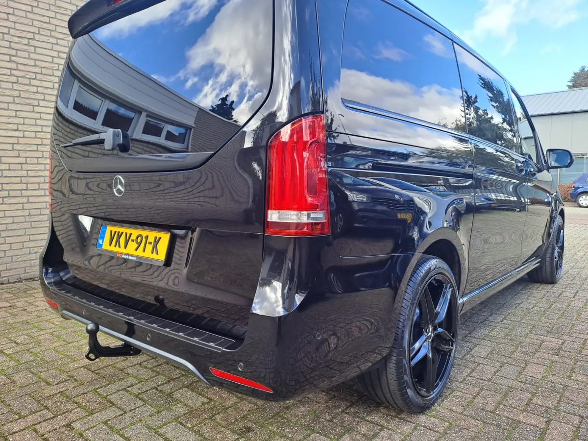 250d 4-MATIC AMG uitvoering Lang DC