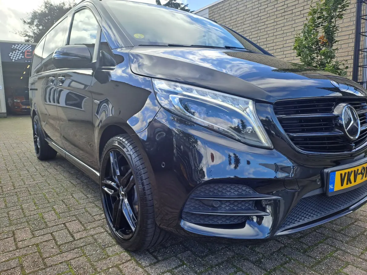 250d 4-MATIC AMG uitvoering Lang DC