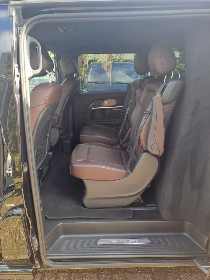 250d 4-MATIC AMG uitvoering Lang DC