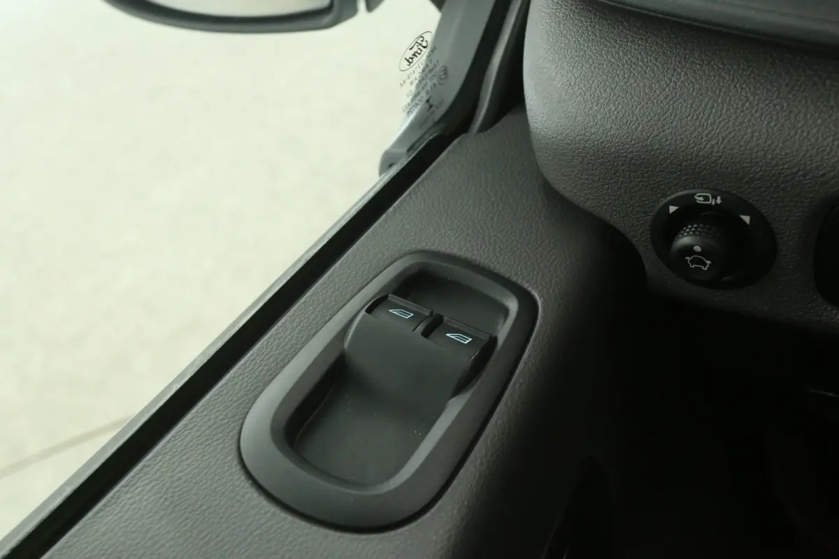 68 kWh L3H3 | Snelladen | SOH 98% | Clima | Cruise | 360° Camera | 3 Zits | Carplay | Navi
