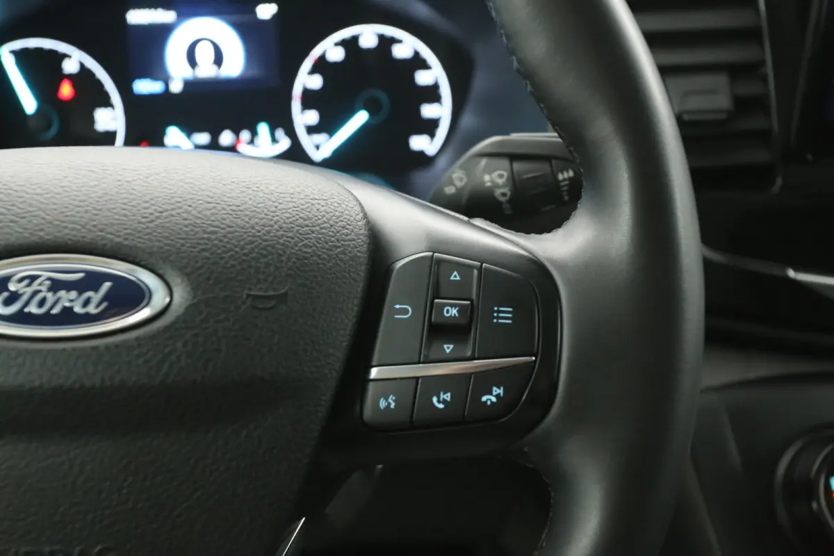 68 kWh L3H3 | Snelladen | SOH 98% | Clima | Cruise | 360° Camera | 3 Zits | Carplay | Navi