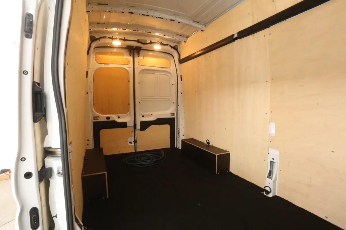68 kWh L3H3 | Snelladen | SOH 98% | Clima | Cruise | 360° Camera | 3 Zits | Carplay | Navi