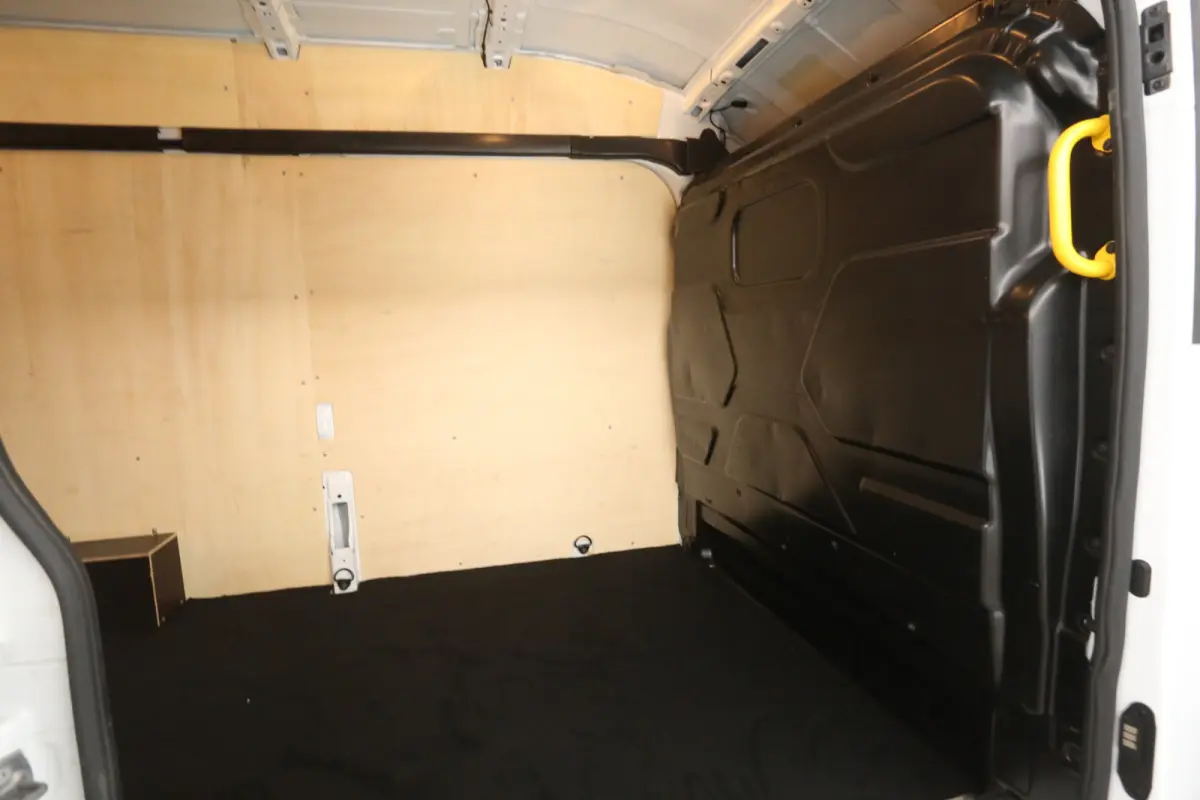 68 kWh L3H3 | Snelladen | SOH 98% | Clima | Cruise | 360° Camera | 3 Zits | Carplay | Navi