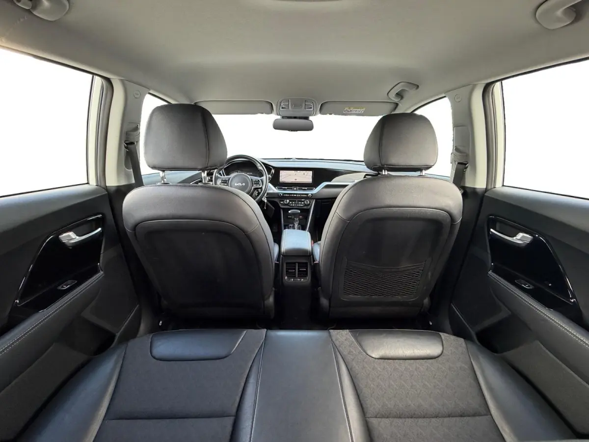 1.6 GDi Hybrid DynamicLine | *1E EIGENAAR | TREKHAAK | FABRIEKSGARANTIE | APPLE CARPLAY/ ANDROID AUTO | NAVI | CAMERA | LMV | DAB+ | STOF/ LEDER | ETC…