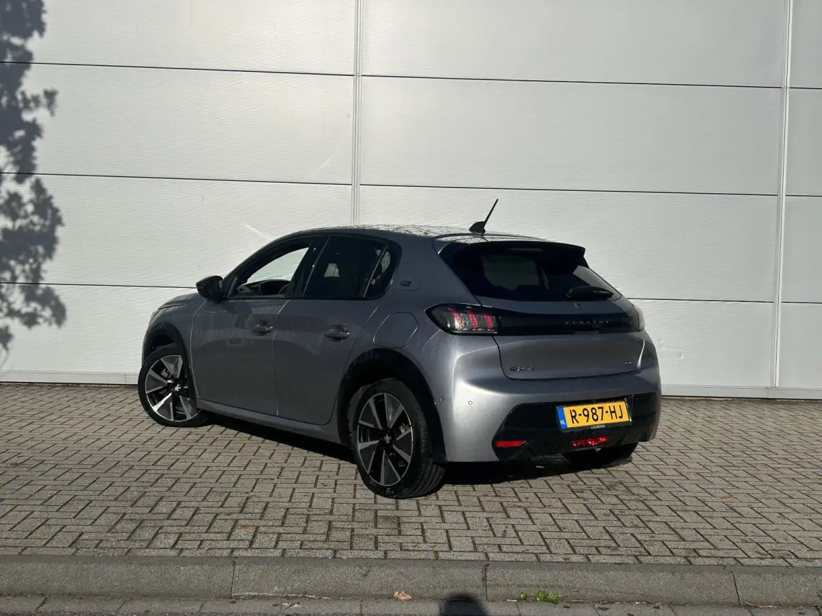 EV GT Pack 50 kWh | Stoelverwarming | Panoramadak | Adaptieve Cruise Control | Apple Carplay/Android Auto