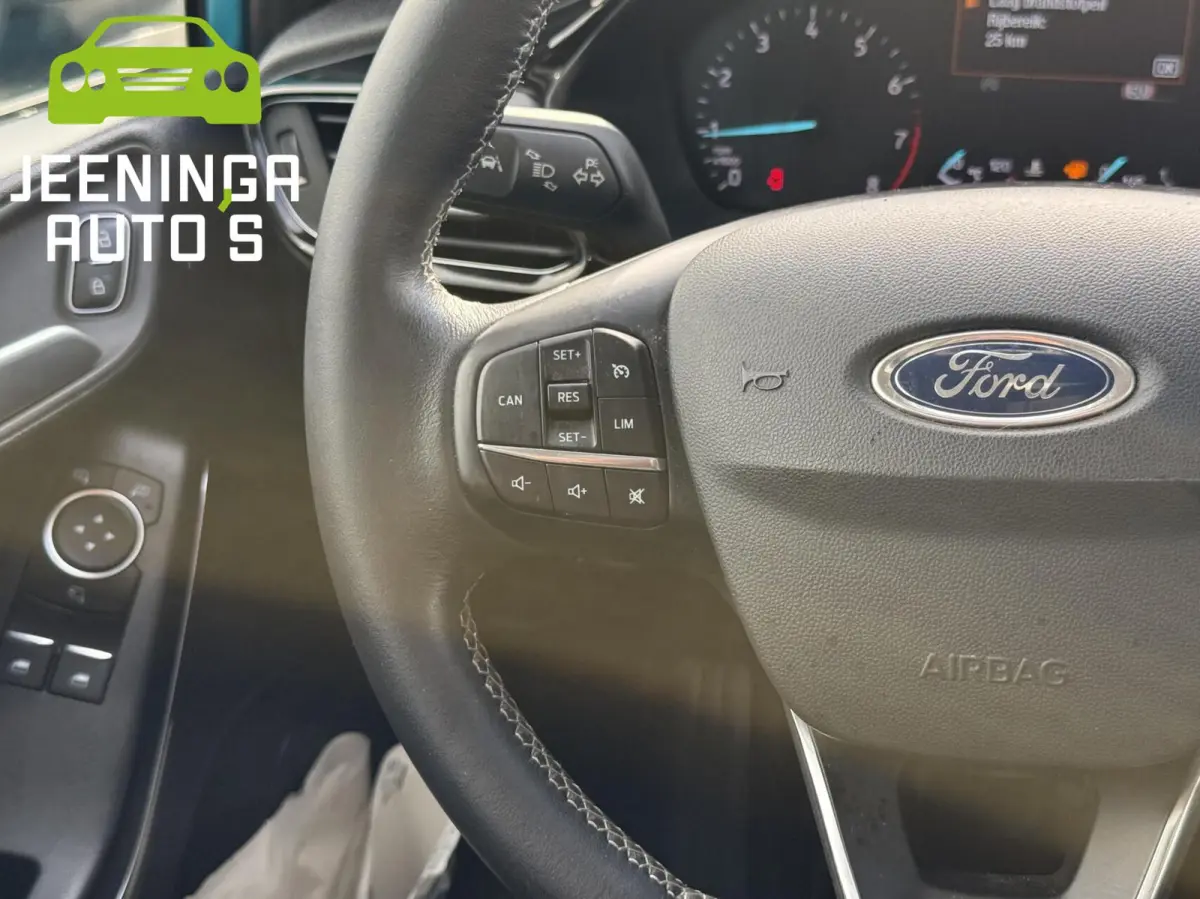 1.0 EcoBoost Titanium |B&O|Pano|Camera|NAP
