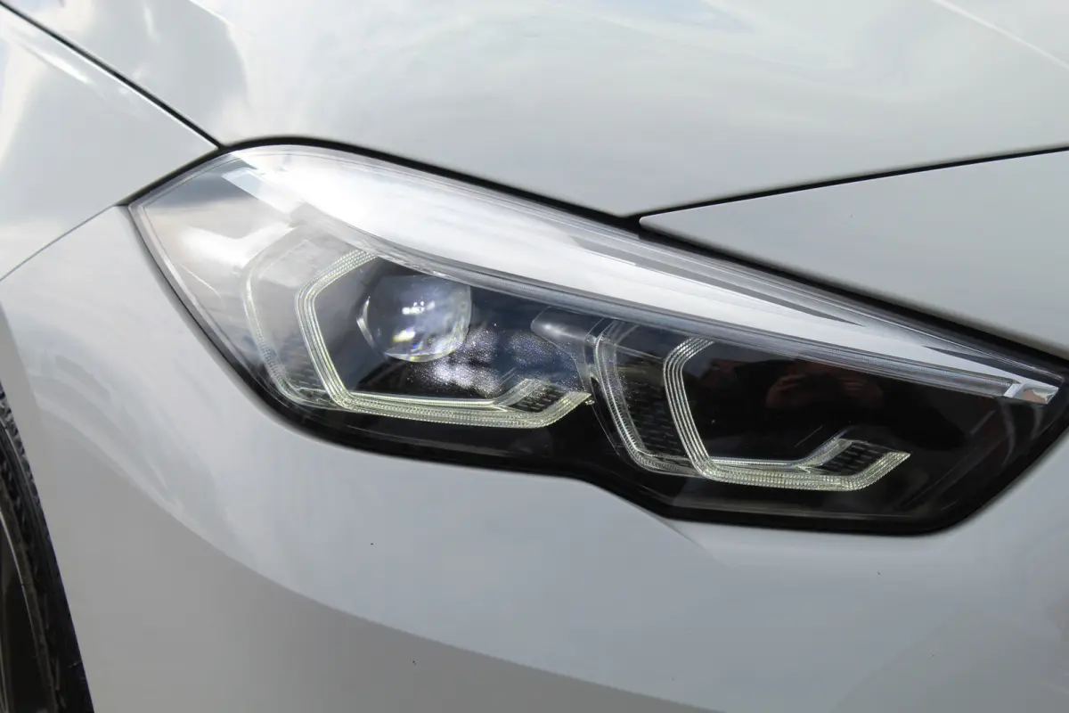 218i Executive Edition//Stoelverwarming//LED//Carplay!!