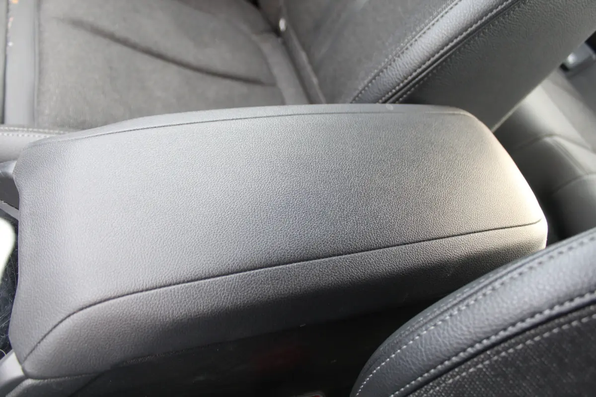 218i Executive Edition//Stoelverwarming//LED//Carplay!!