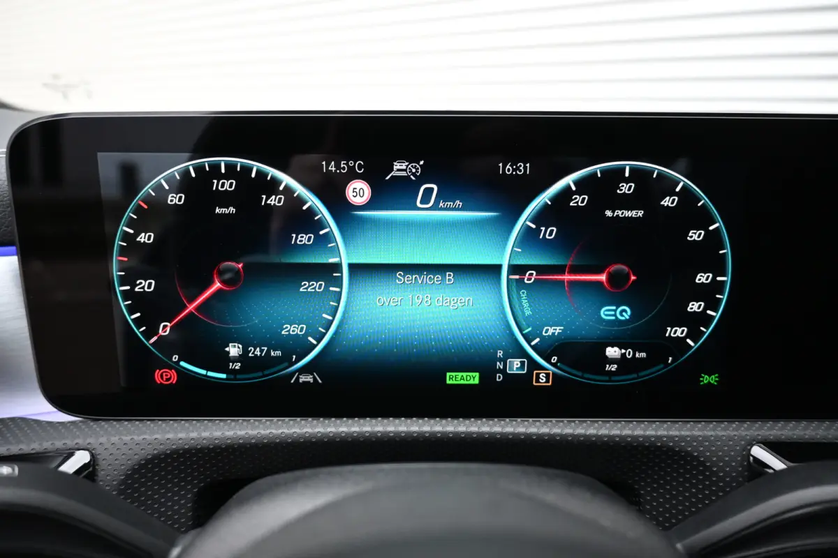 250 e Business Solution AMG | Memory | Burmester | Sfeer | Pano | Apple | Fabrieksgarantie 06-2028