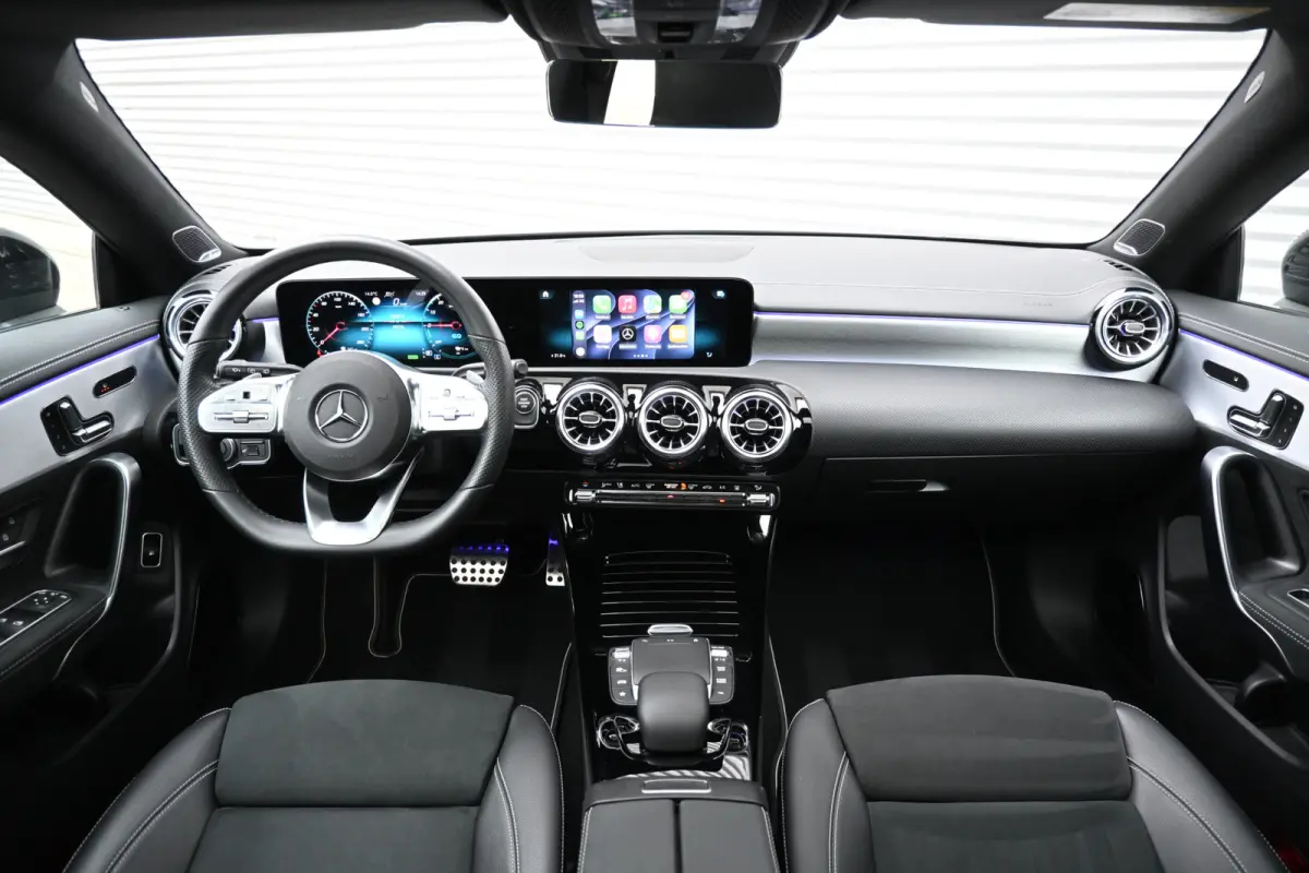 250 e Business Solution AMG | Memory | Burmester | Sfeer | Pano | Apple | Fabrieksgarantie 06-2028