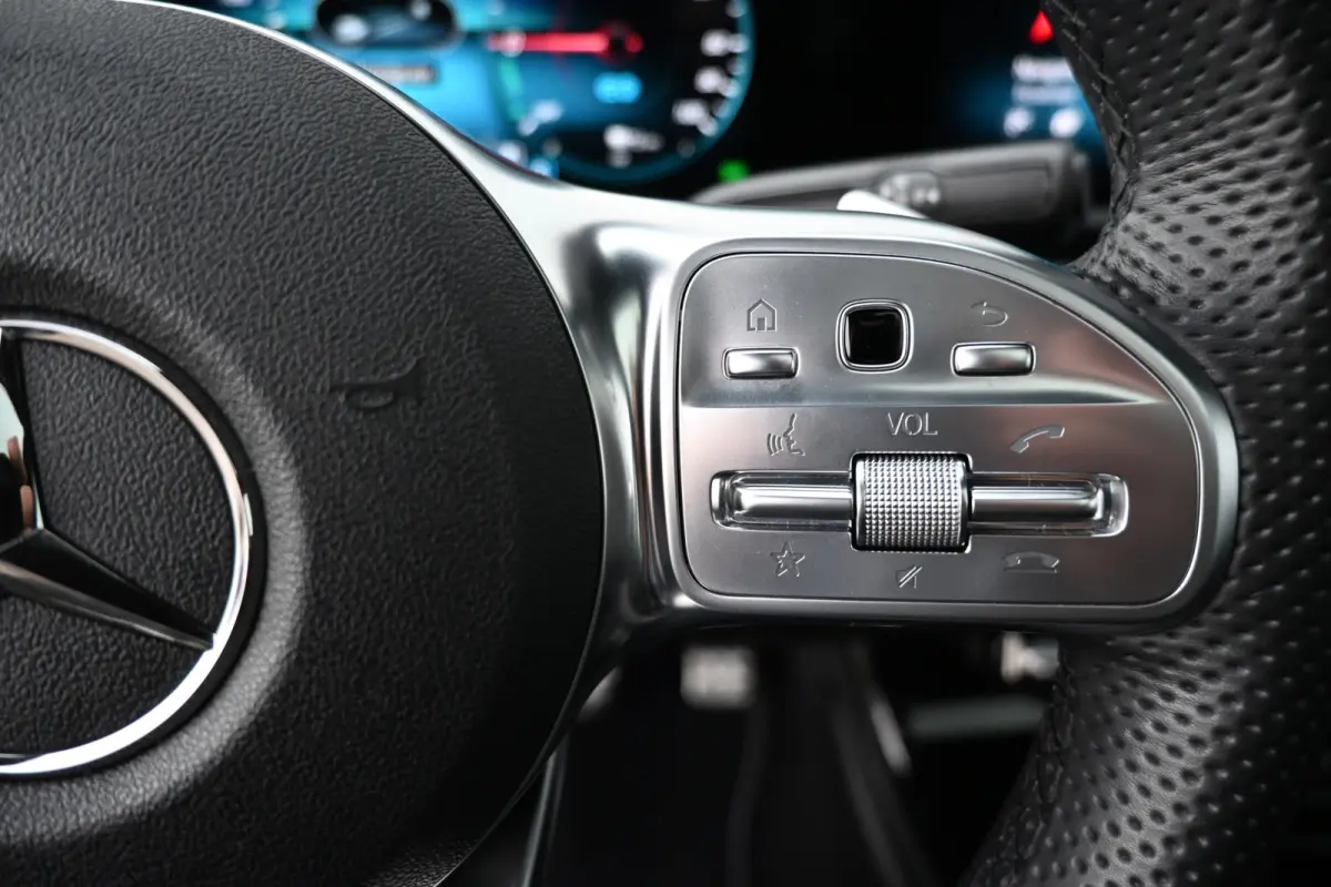250 e Business Solution AMG | Memory | Burmester | Sfeer | Pano | Apple | Fabrieksgarantie 06-2028