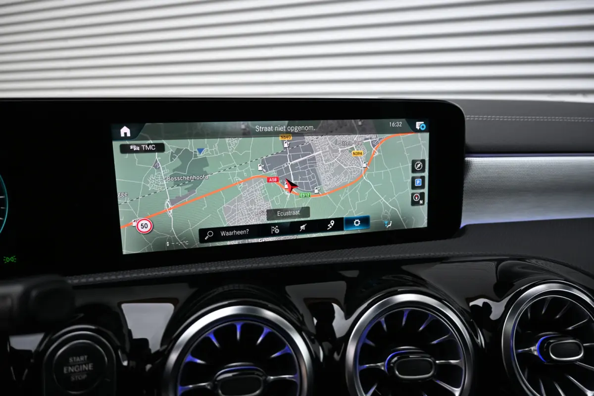 250 e Business Solution AMG | Memory | Burmester | Sfeer | Pano | Apple | Fabrieksgarantie 06-2028