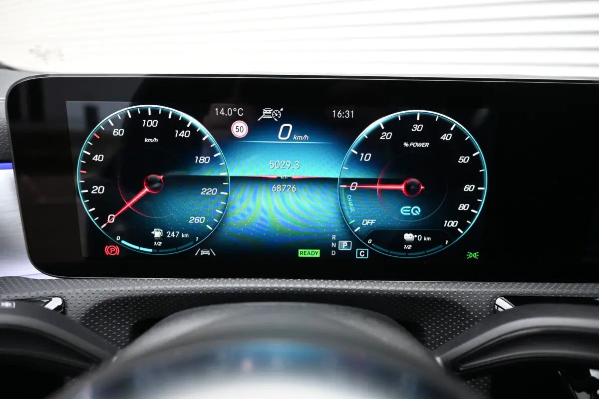 250 e Business Solution AMG | Memory | Burmester | Sfeer | Pano | Apple | Fabrieksgarantie 06-2028