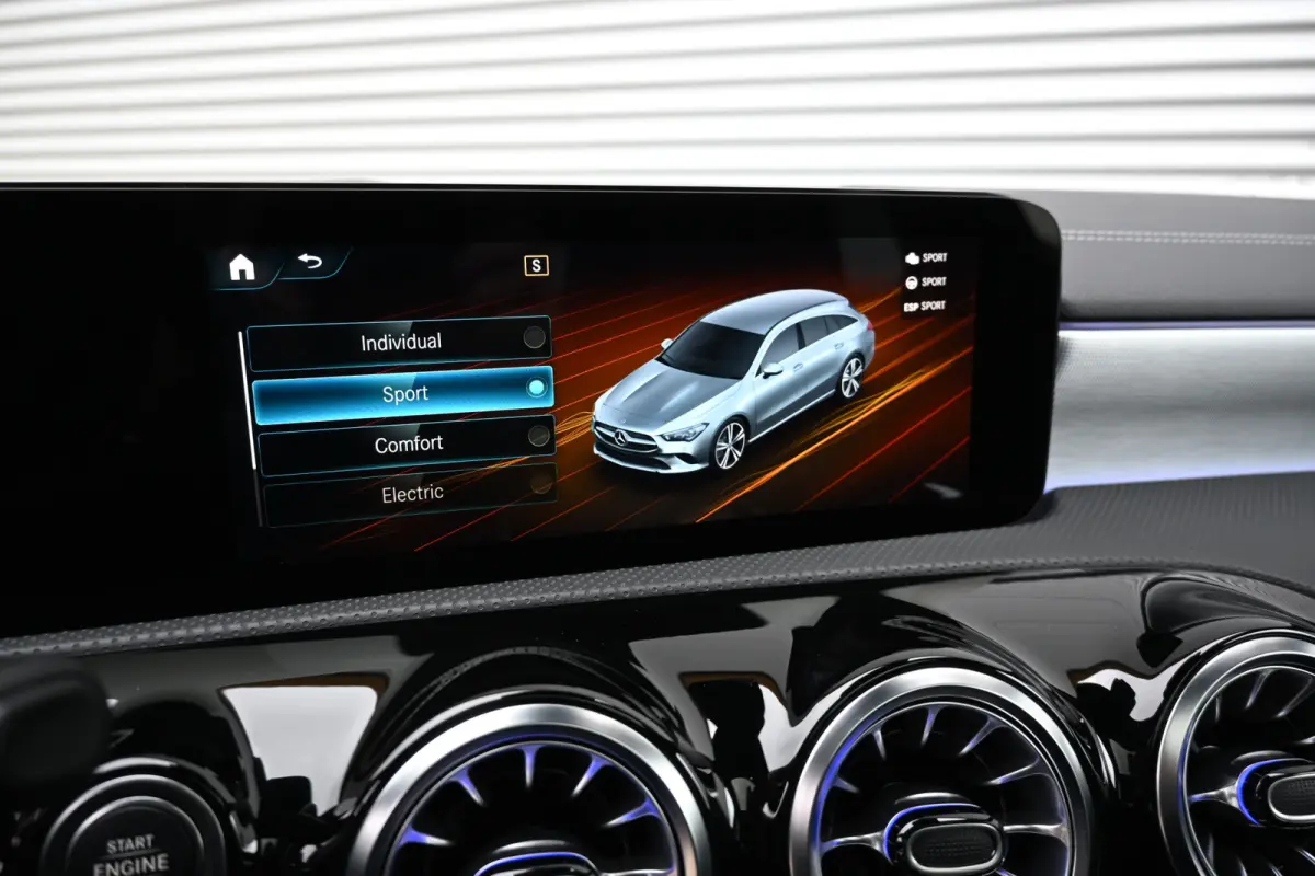 250 e Business Solution AMG | Memory | Burmester | Sfeer | Pano | Apple | Fabrieksgarantie 06-2028
