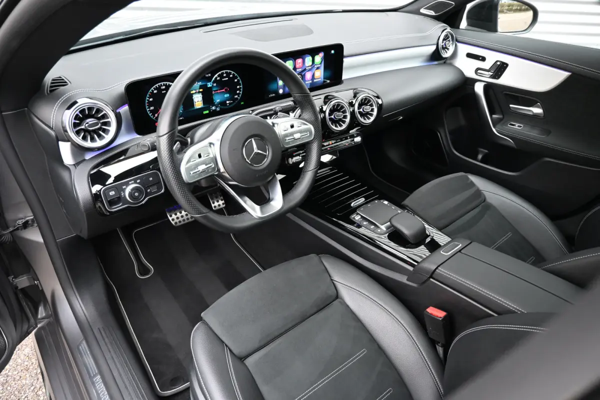 250 e Business Solution AMG | Memory | Burmester | Sfeer | Pano | Apple | Fabrieksgarantie 06-2028