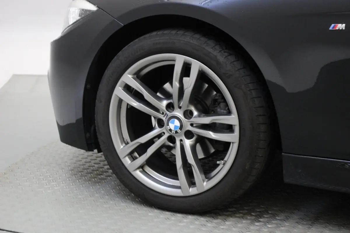 320i Edition M Sport Shadow Executive Automaat - Digitaal Cockpit, Schuif/Kanteldak, Afn. Trekhaak