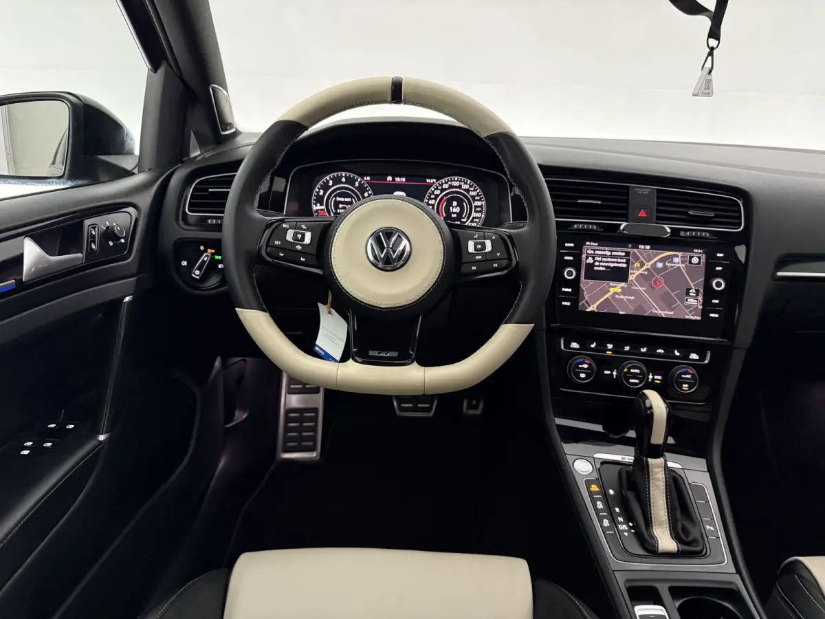 2.0 R TSI 4Motion 310PK | Pano | Virtual | Dynaudio | Camera | Carplay | Memory | Sfeer