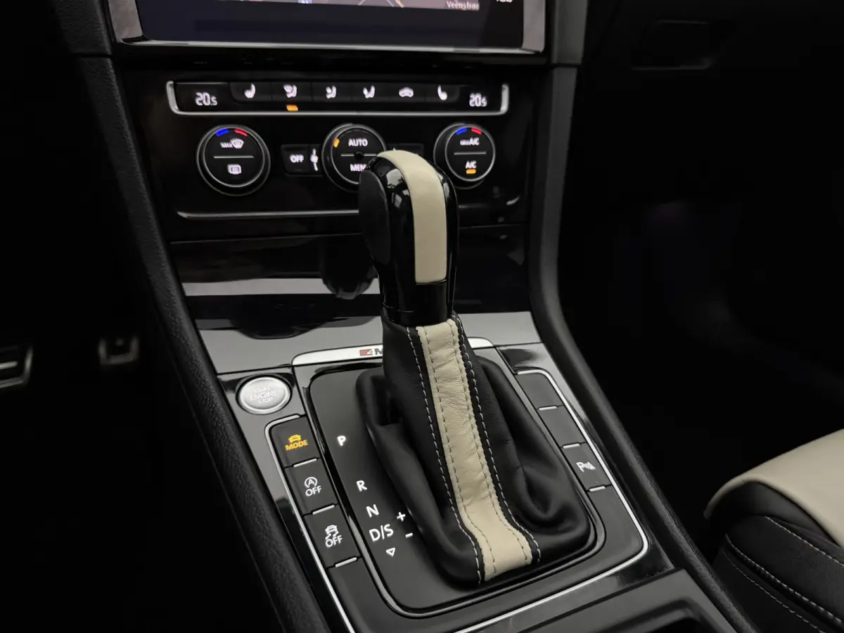 2.0 R TSI 4Motion 310PK | Pano | Virtual | Dynaudio | Camera | Carplay | Memory | Sfeer