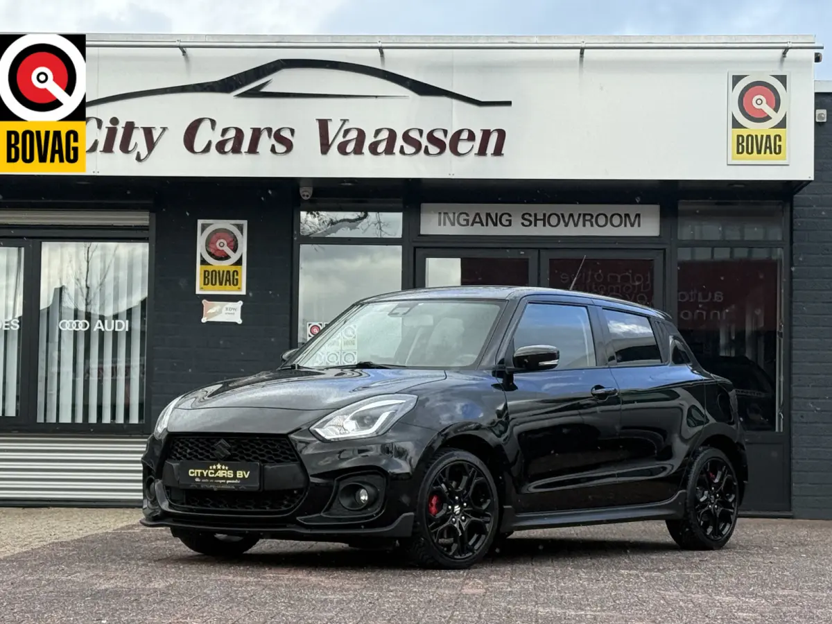 1.4 Sport Boosterjet 140 pk full options apple carplay climate ctr camera cruise ctr xenon spoiler pakket lmv 17 inch keyless entry