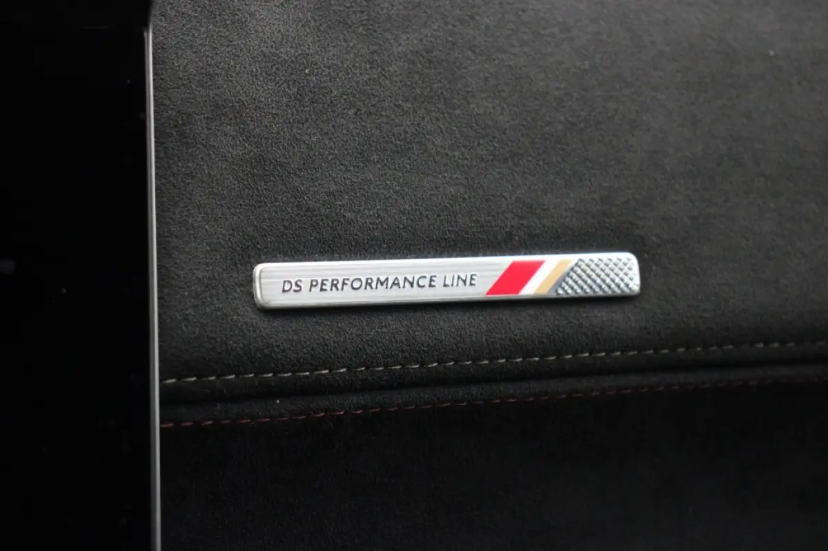 1.6 Hybrid PHEV E-Tense Performance Line - Digitaal Cockpit, Carplay, Camera