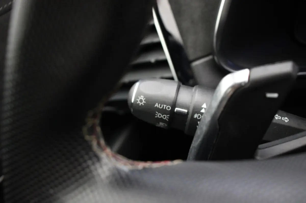 1.6 Hybrid PHEV E-Tense Performance Line - Digitaal Cockpit, Carplay, Camera