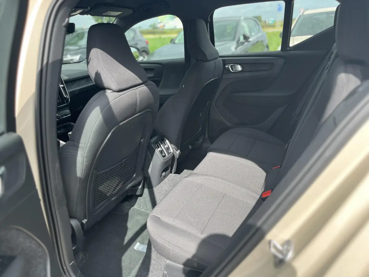 Single Motor Extended Range Plus 82 kWh | Parkeercamera | 19 Inch Velgen | Harman / Kardon | Trekhaak |