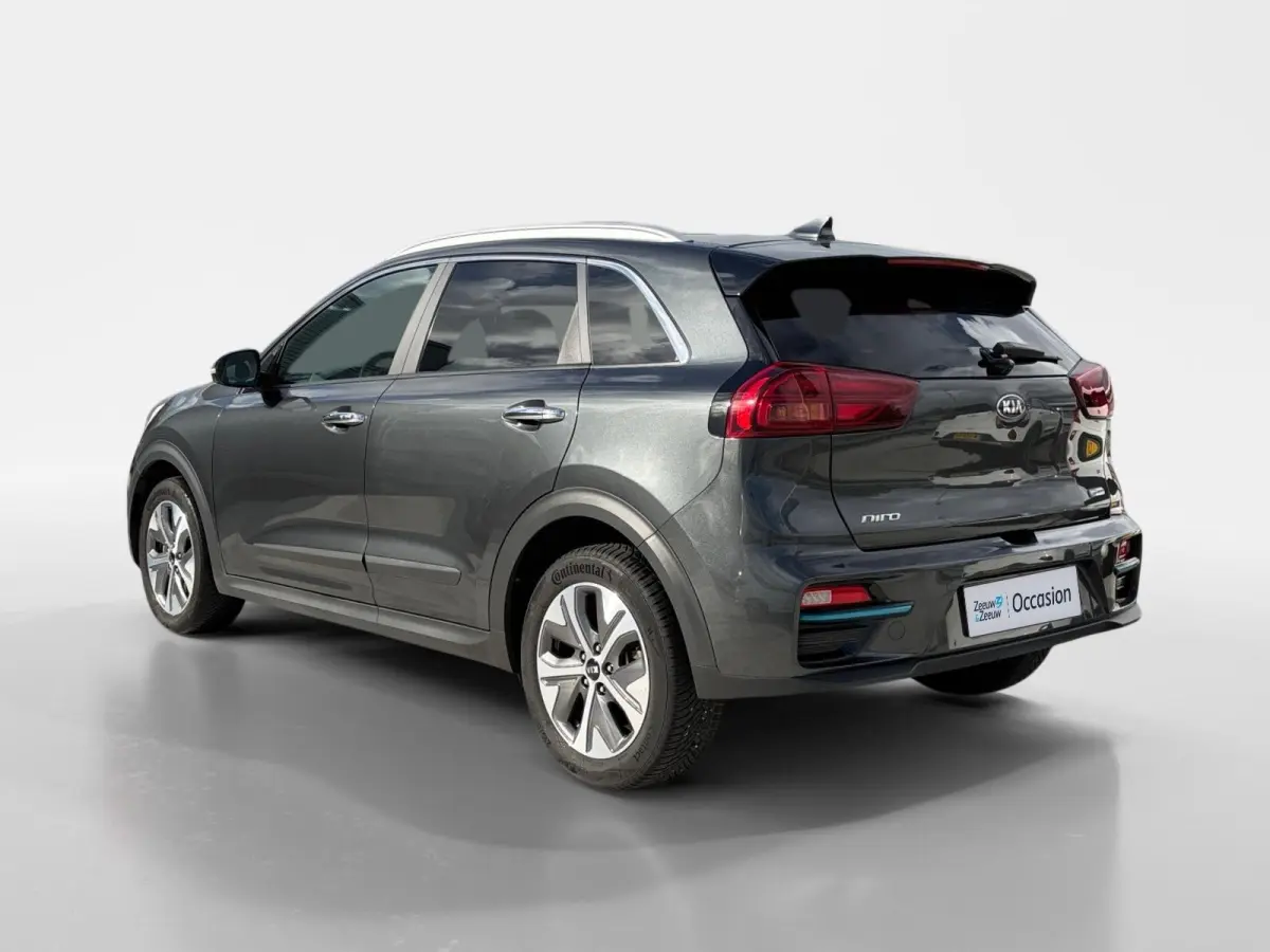 DynamicPlusLine 64 kWh | *1E EIGENAAR | FABRIEKSGARANTIE | SCHUIF- KANTELDAK | APPLE CARPLAY/ ANDROID AUTO | NAVI | CAMERA | STUUR/ STOELVERWARMING | STOF/ LEDER | ETC…