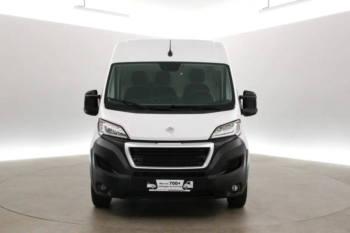 2.2 BlueHdi L2H2 140PK | Airco | Cruise | Camera | 3 Zits | Trekhaak | Navi | Parkeersens,
